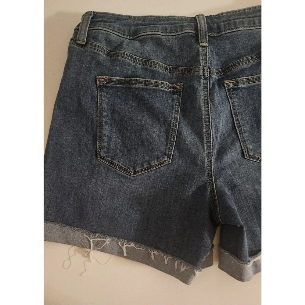 Sonoma womans High Rise Raw Hem Blue Jean Denim Shorts Medium Wash SIZE 12